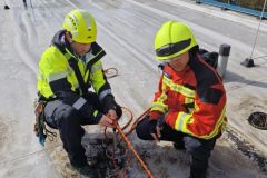 6FED4EF8-29BD-47F6-9DA2-A174E7878D60